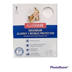 AllerEase Maximum Allergy & Bed Bug Protector Zippered Mattress Protector TWIN